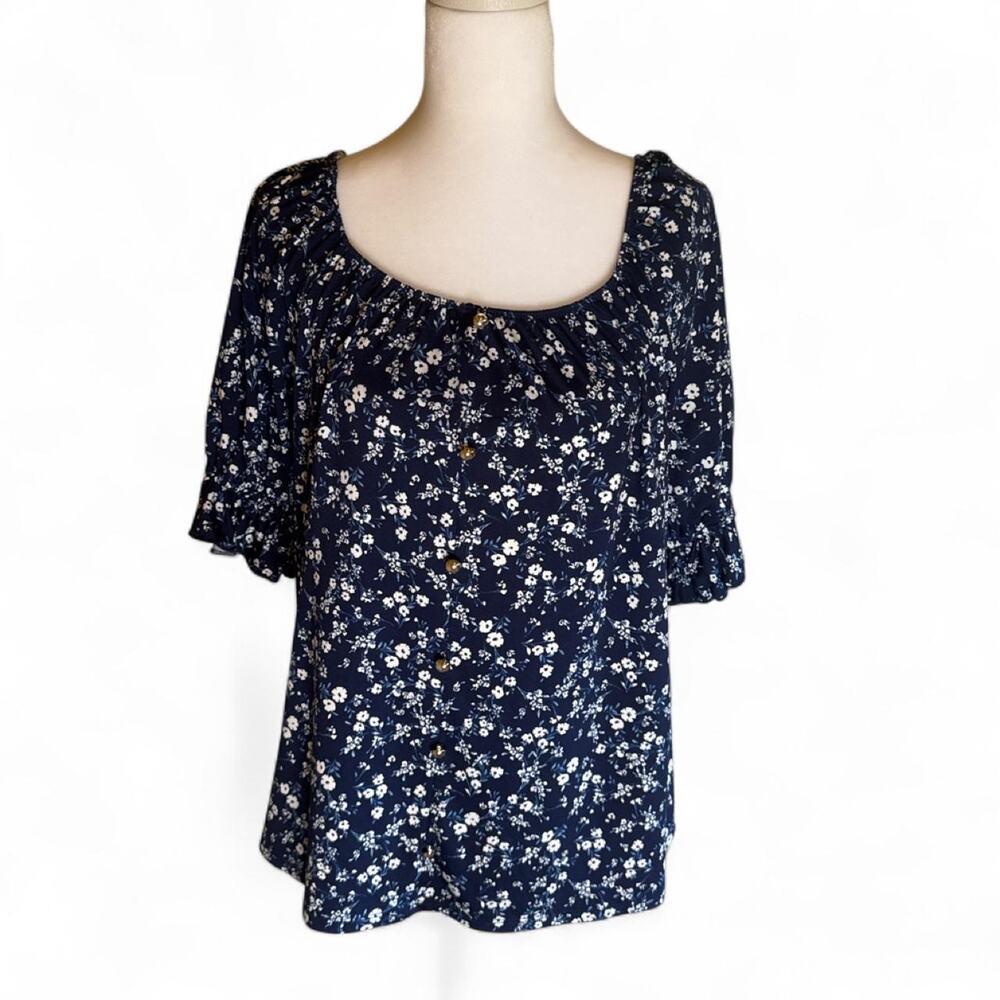 Navy blue blouse with white